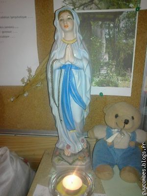 (1)Sainte Bernadette